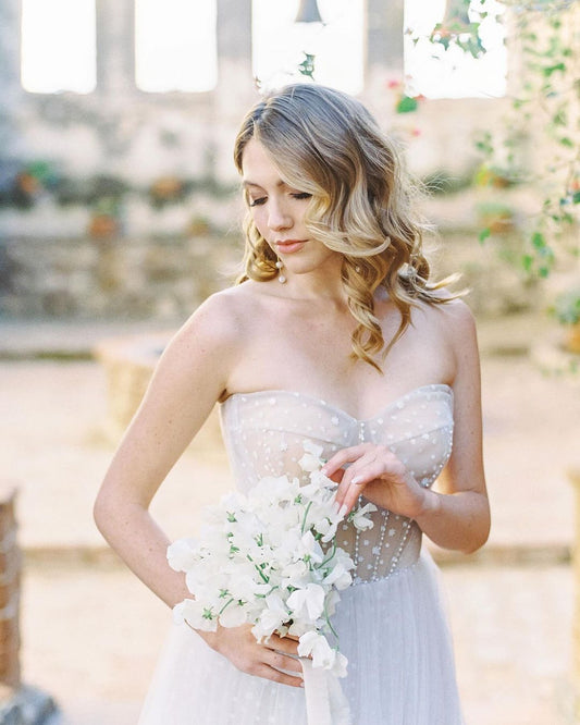 Chic Nostalgia Wedding Dress - Halle